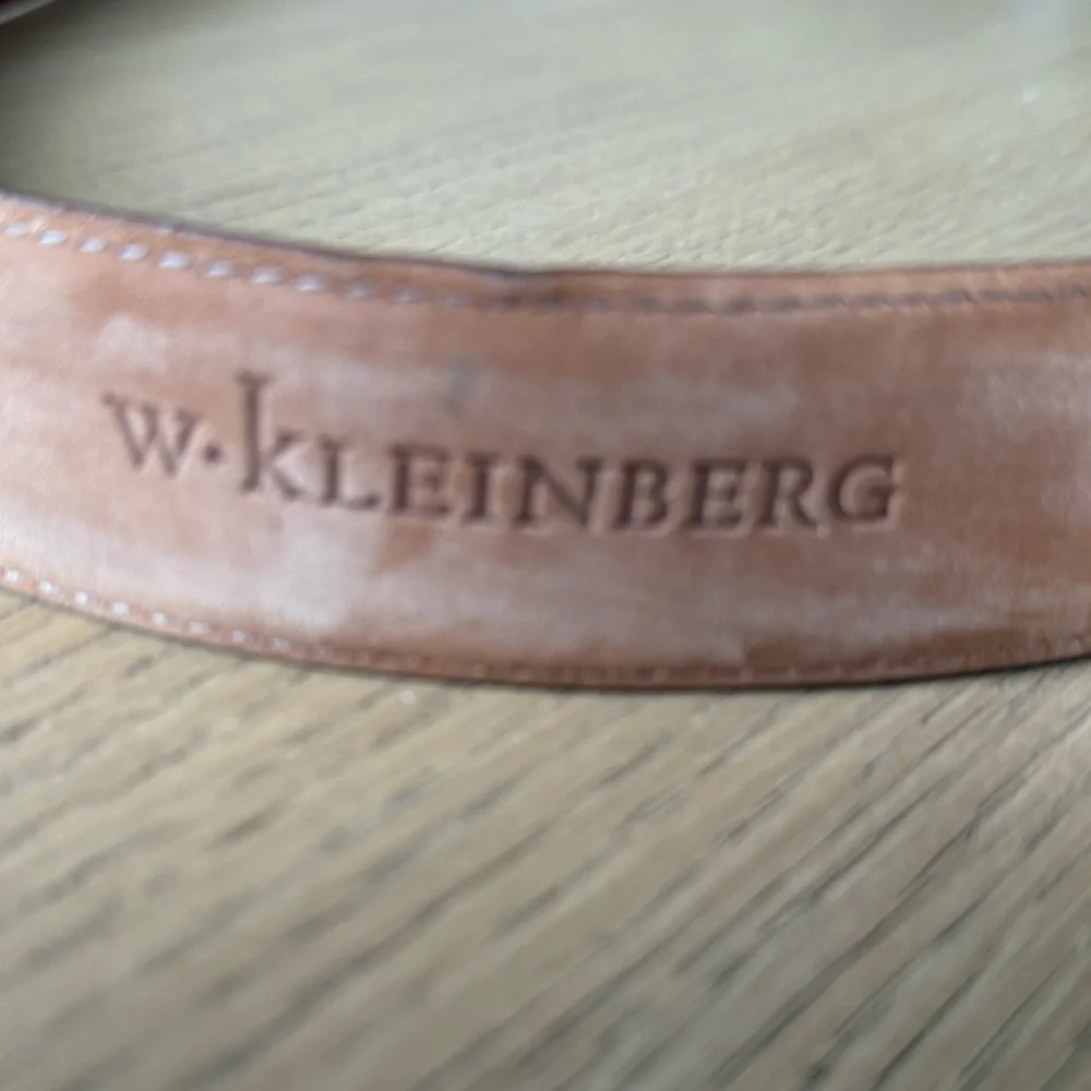 W. KLEINBERG Smooth Leather 1.5” Belt Size 40